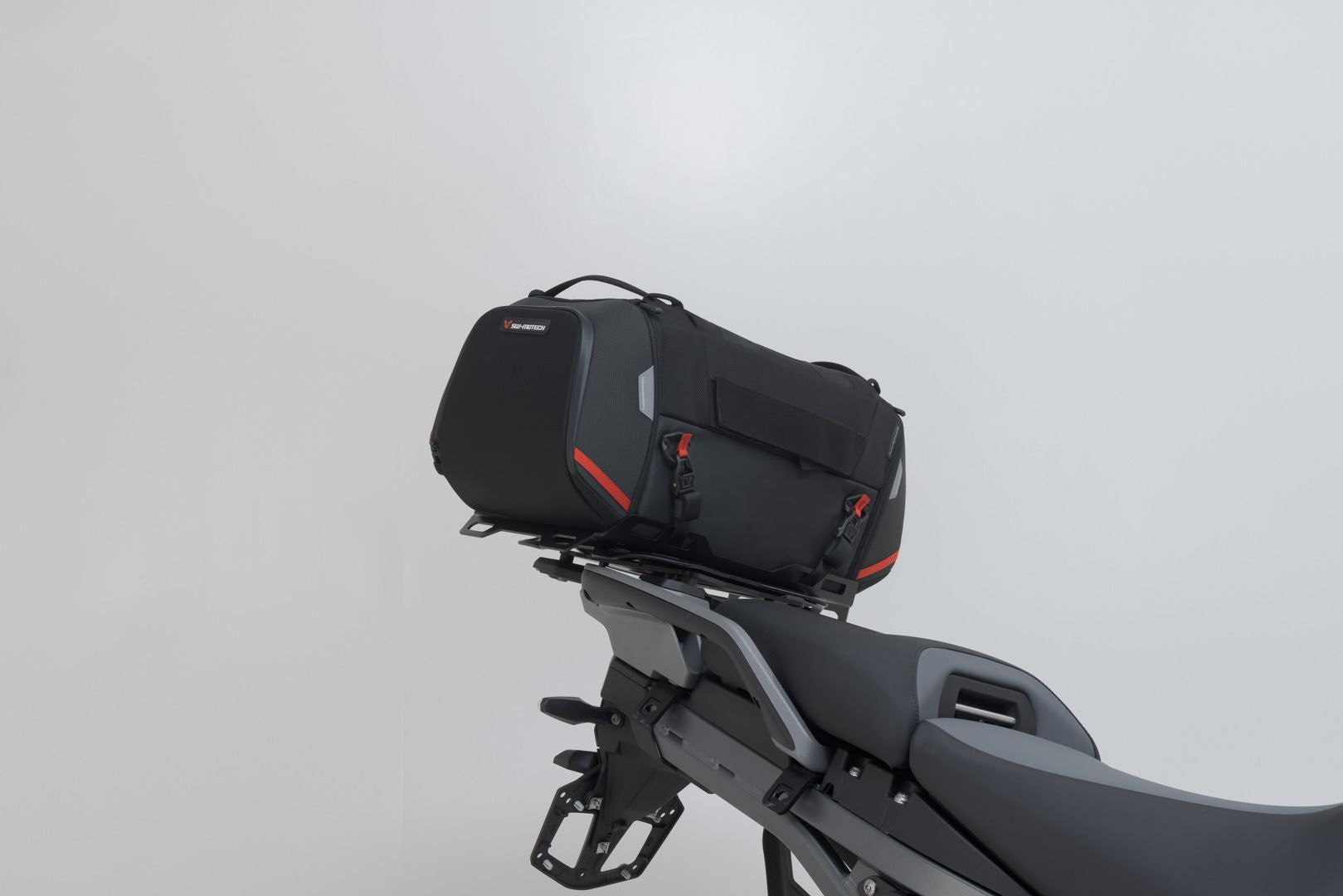 Rackpack set BMW R 1300 GS (23-). For BMW top case holder.