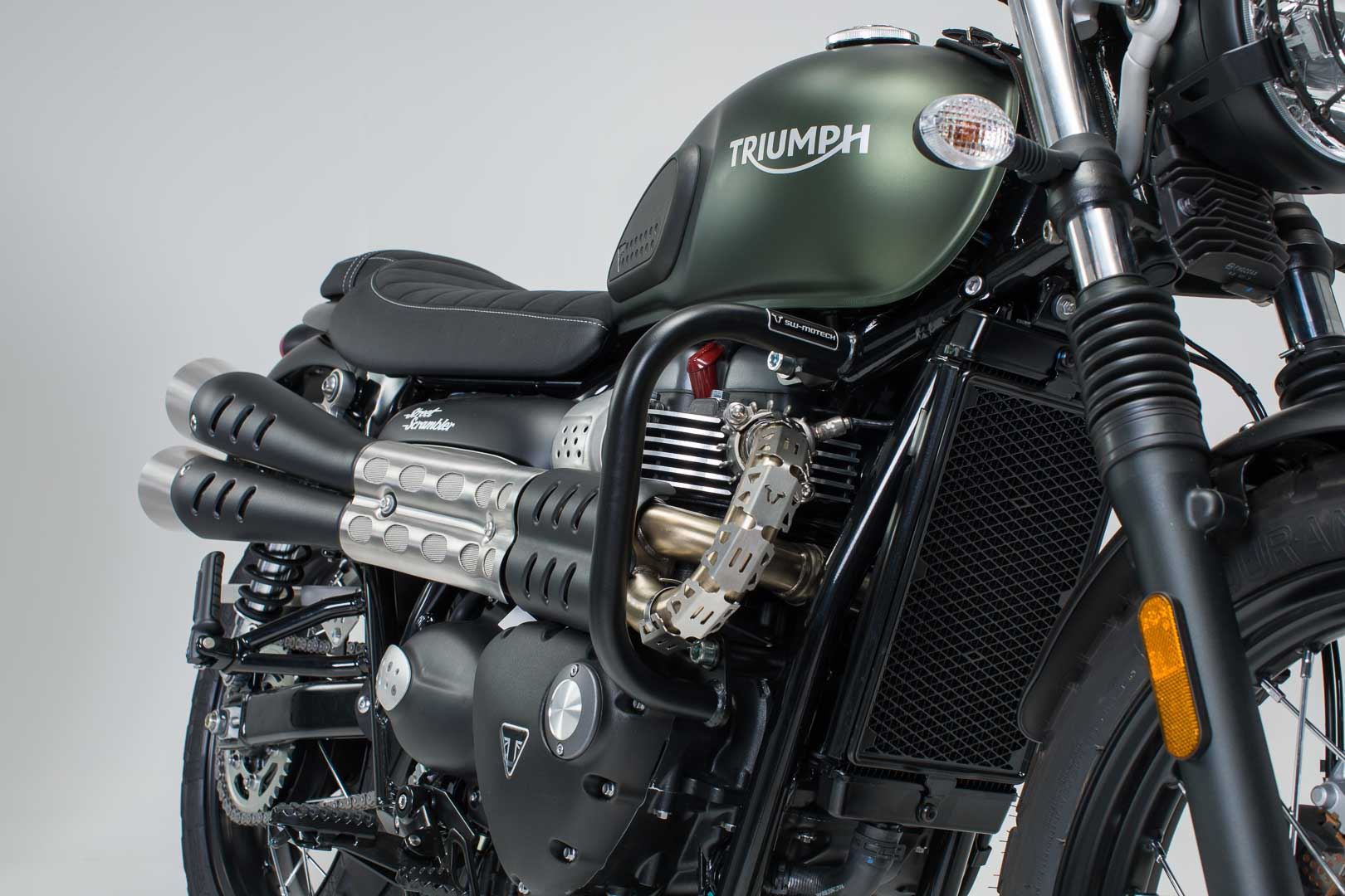 Crash bar Black. Street Scrambler,Bonneville Bobber/Speedm.