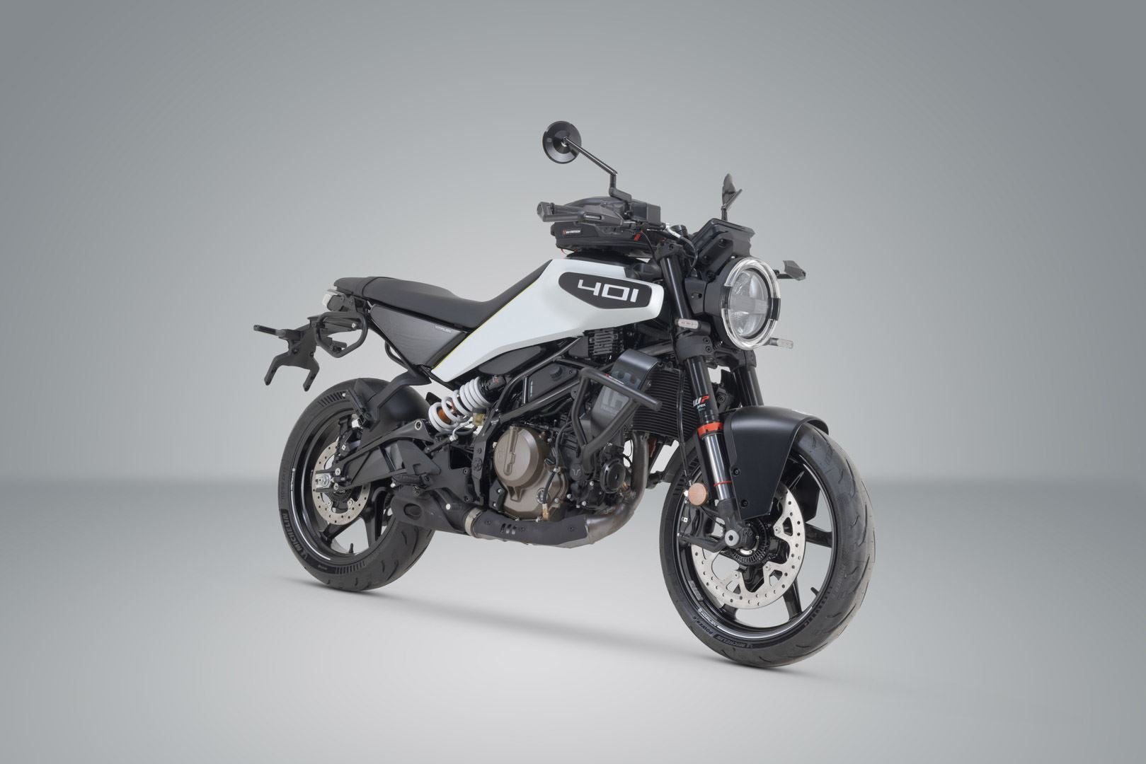 SLC right side carrier Husqvarna Svartpilen/Vitpilen 401 (23-).