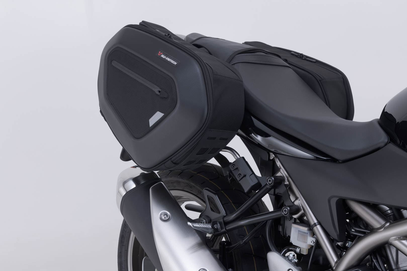 PRO BLAZE H saddlebag set Black. Suzuki SV650 ABS (15-) SV650 X (18-).