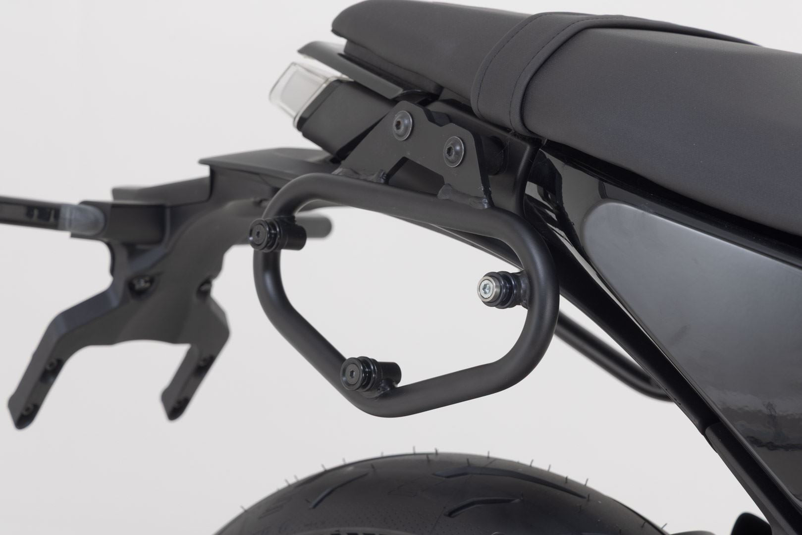 SysBag WP M/M system Husqvarna Svartpilen/Vitpilen 401 (23-).