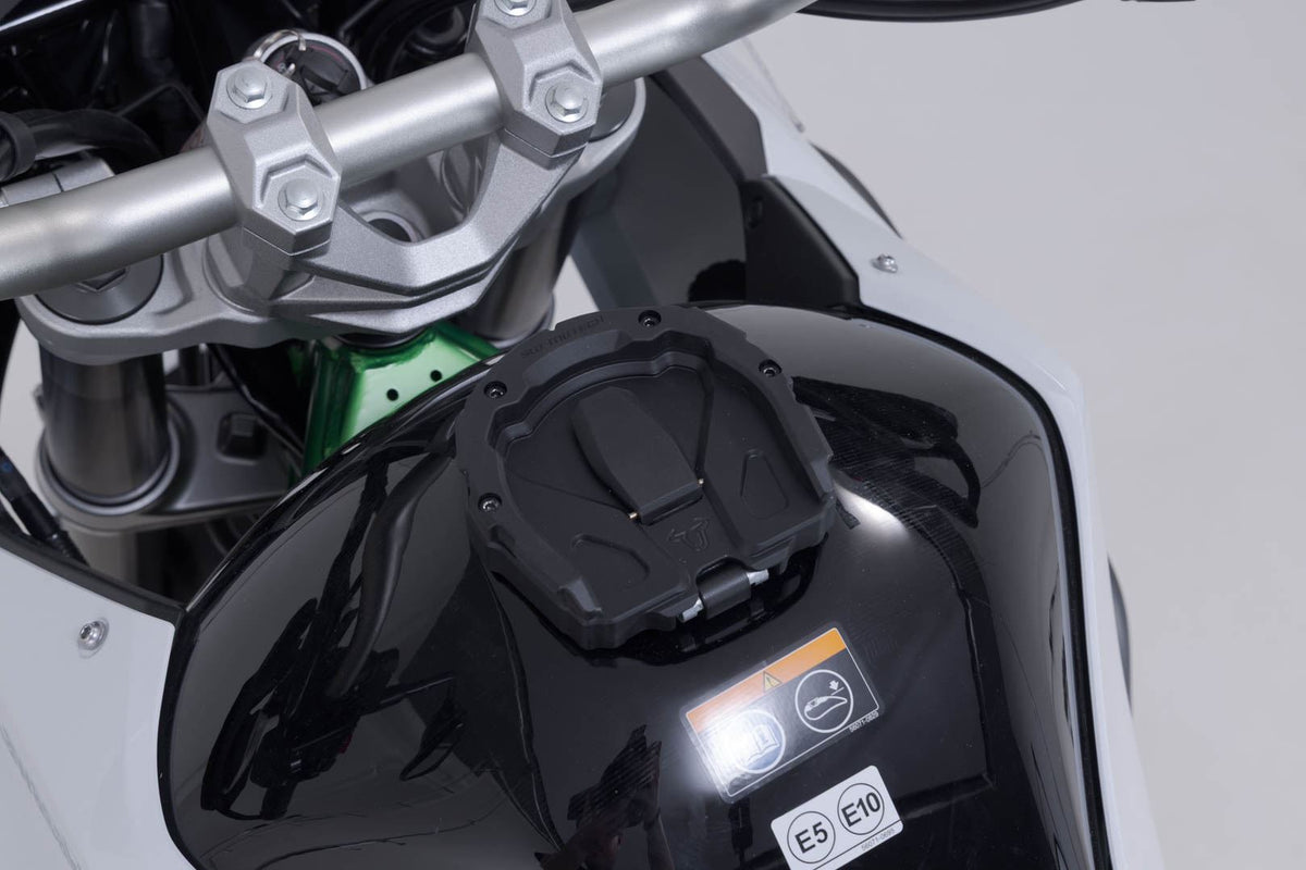 PRO tank ring Black. Kawasaki KLE500 / KLE500 SE (26-).