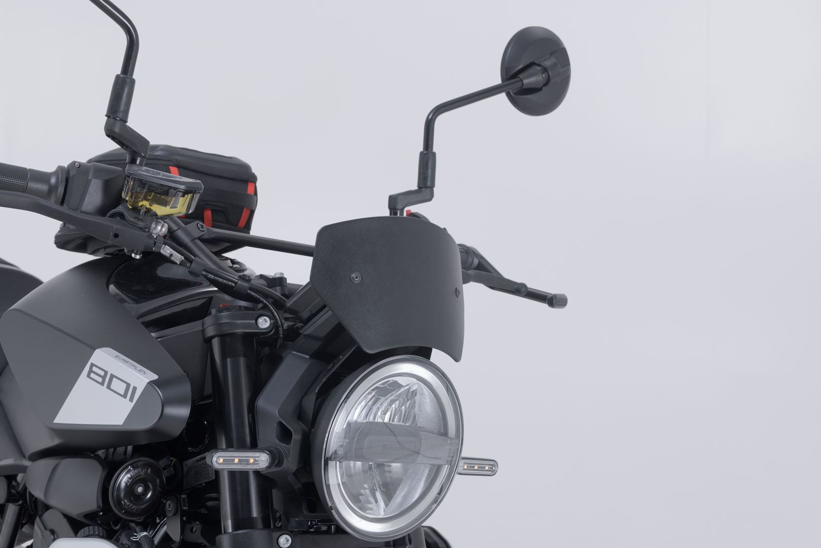 Windscreen Black. Husqvarna Svartpilen 801 (24-).