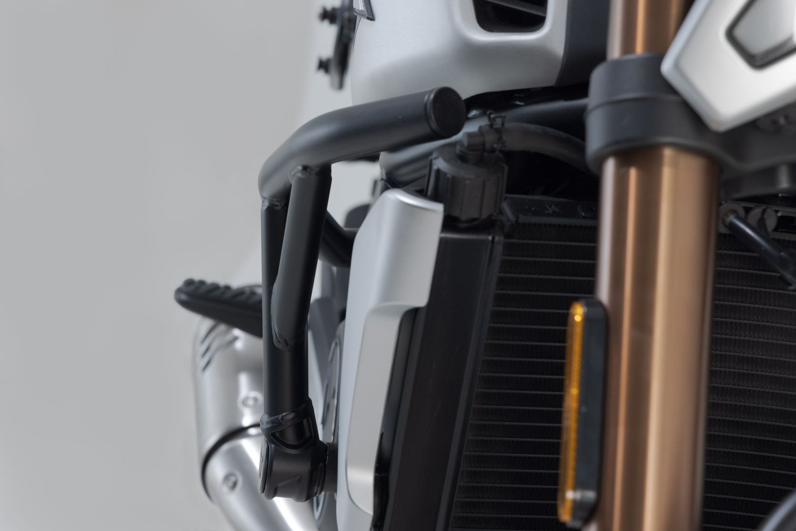 Adventure Set Luggage US Model Black. Ducati DesertX (22-).