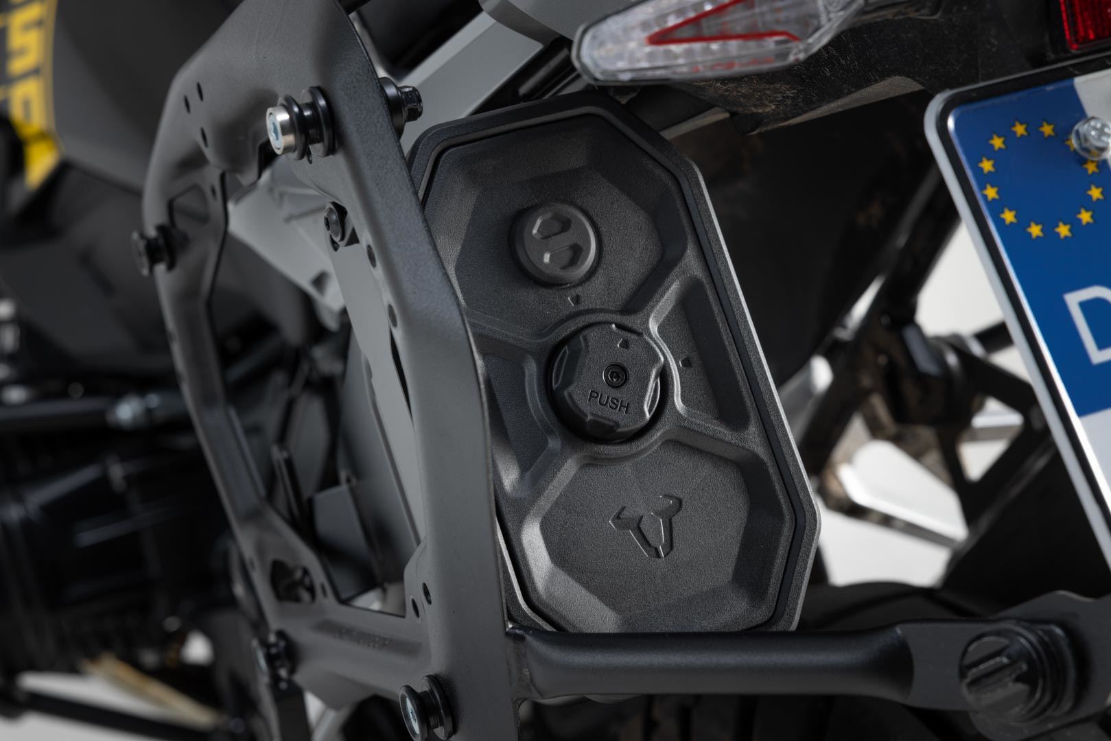 TRAX Toolbox Tool box. Aluminium. 3.3†l. Black.