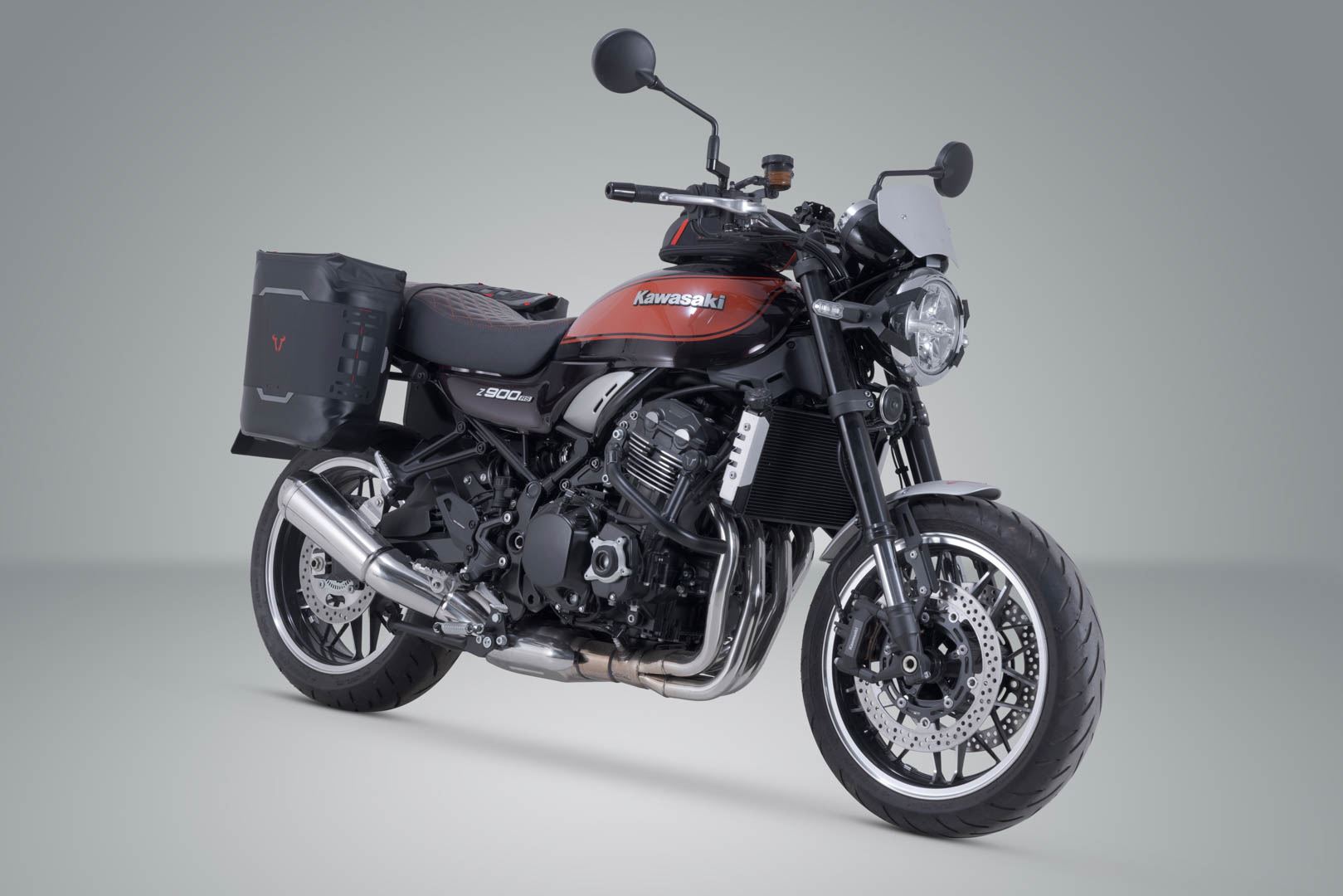 Side Bag WP system V-LOC 16/11 l. Kawasaki Z900RS/Cafe/SE (17-), 50th Anni.