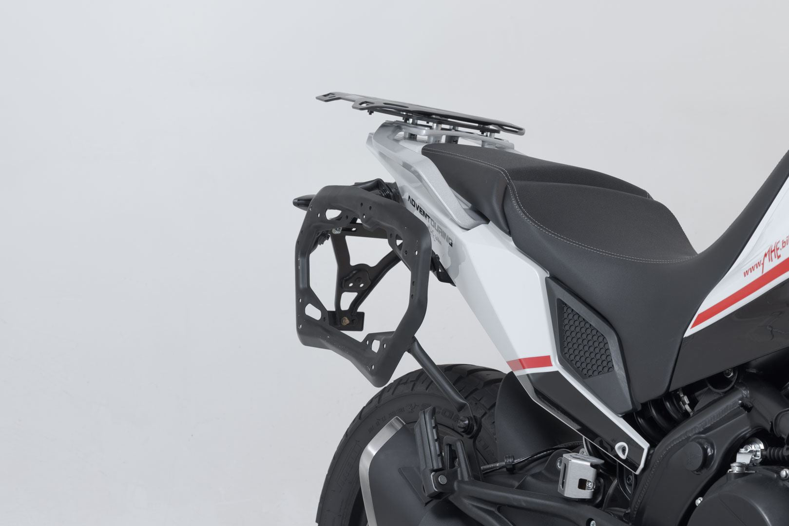 TRAX ADV aluminium case system Black. 45/45 l. Moto Morini X-Cape 650 (21-).