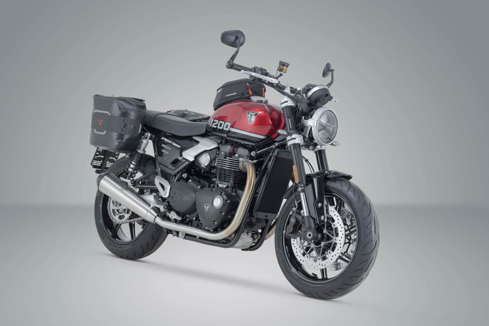 Side Bag WP system V-LOC 11/11 l. Triumph Speed Twin 1200 (18-).