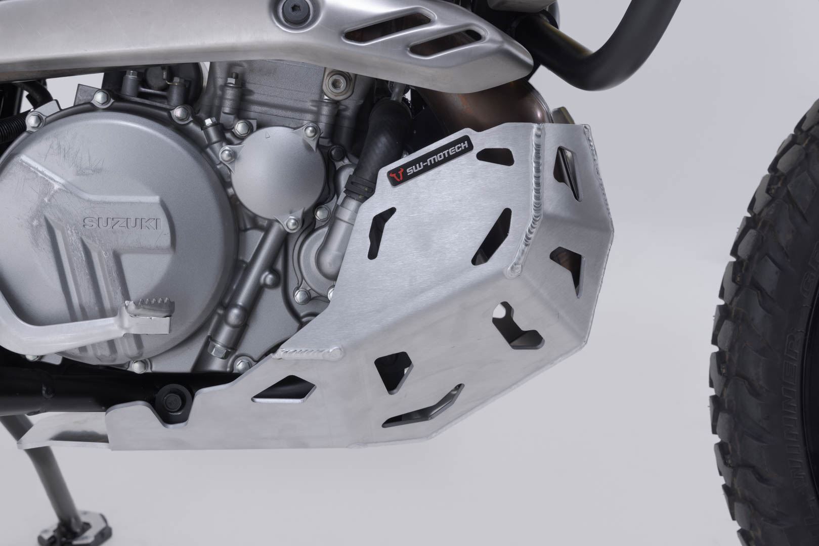 Engine guard Silver. Suzuki DR-Z4S / DR-Z4SM (25-).