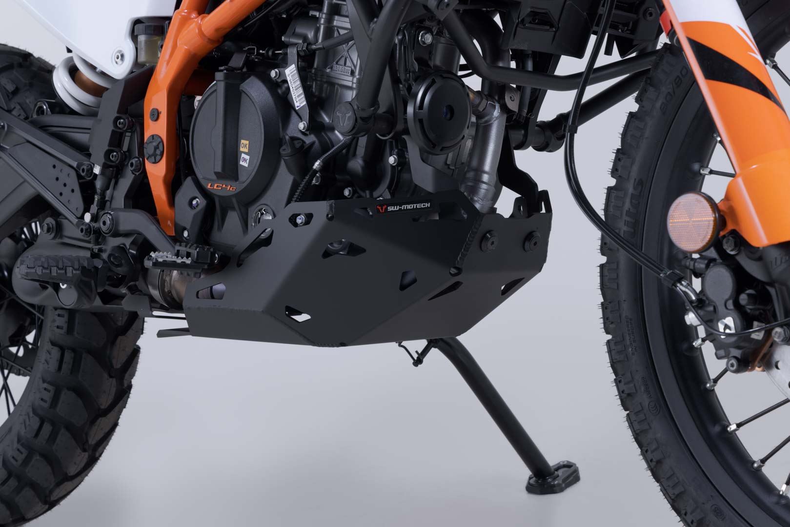 Engine guard Black. KTM 125/250/390 models (25-).