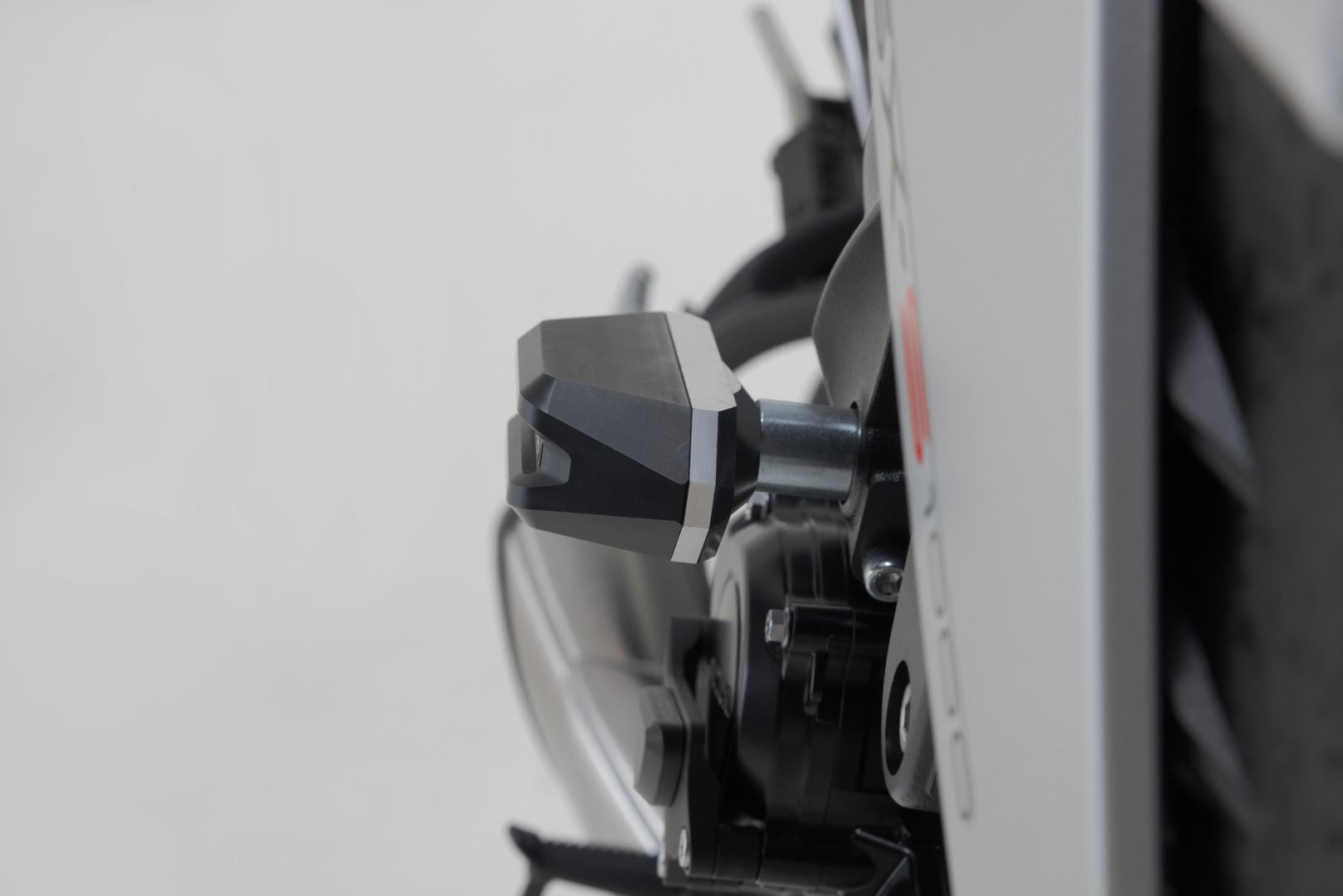 Frame slider kit Black. Suzuki GSX-S 950 / GSX-S 1000/GT (21-).