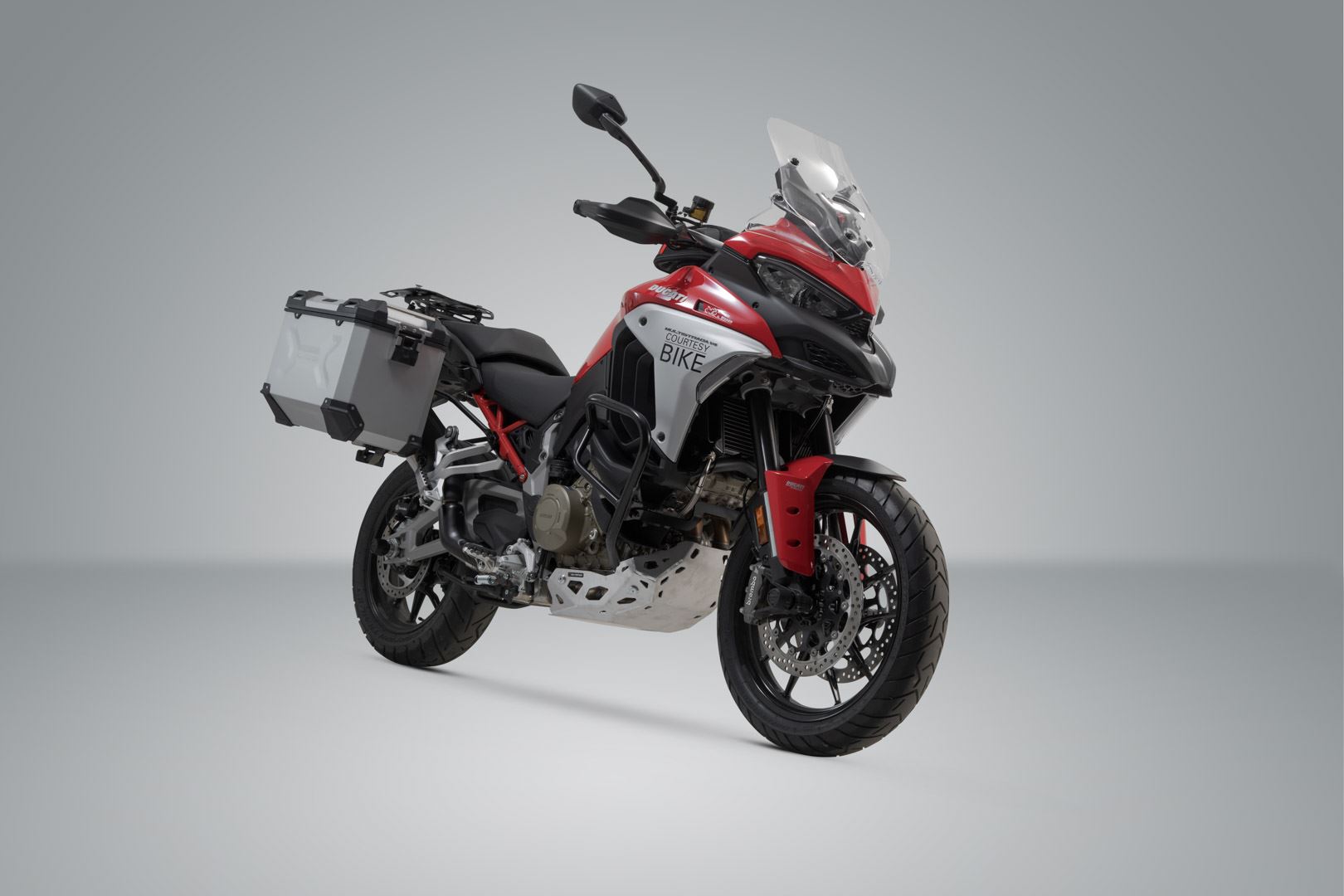 TRAX ADV aluminum case system US model Silver. 45/45 l. Ducati Multistrada V4 (20-).