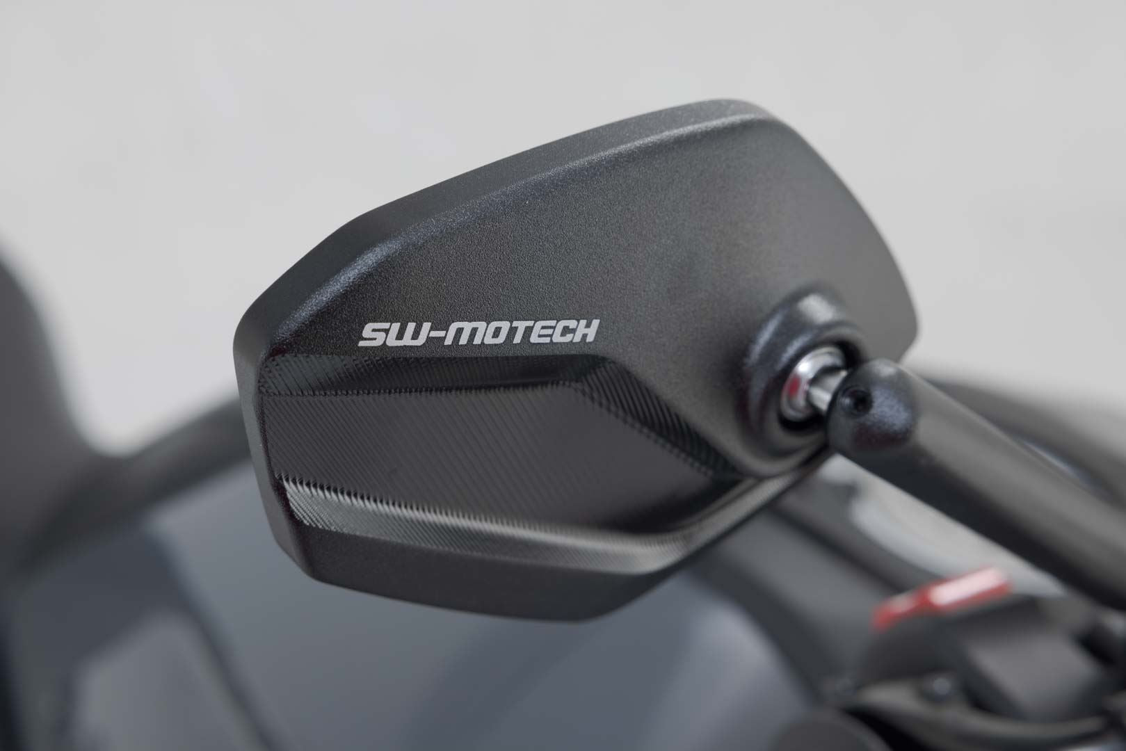 Sport mirror set Short. M10x1.25.