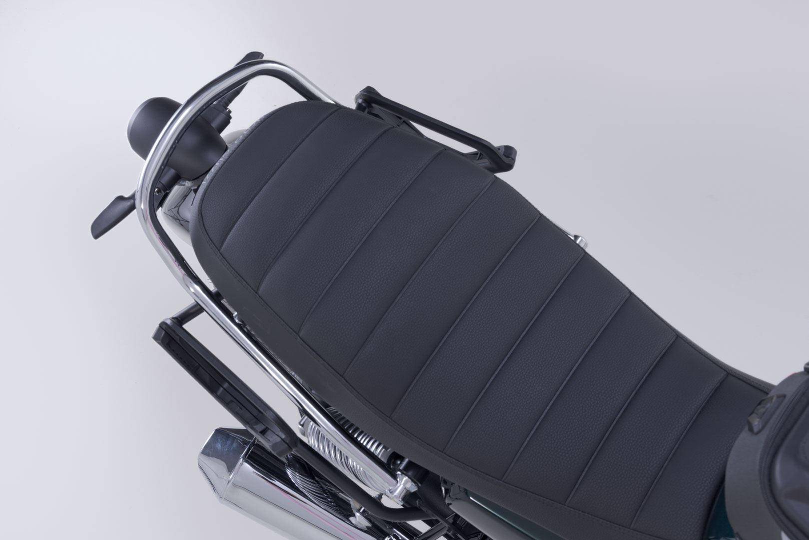 Side Bag WP system V-LOC 11/11 l. Moto Guzzi V7 models (20-).