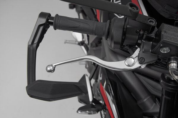 Lever guards with wind protection Black. Triumph Street Triple 765 R / S (19-).