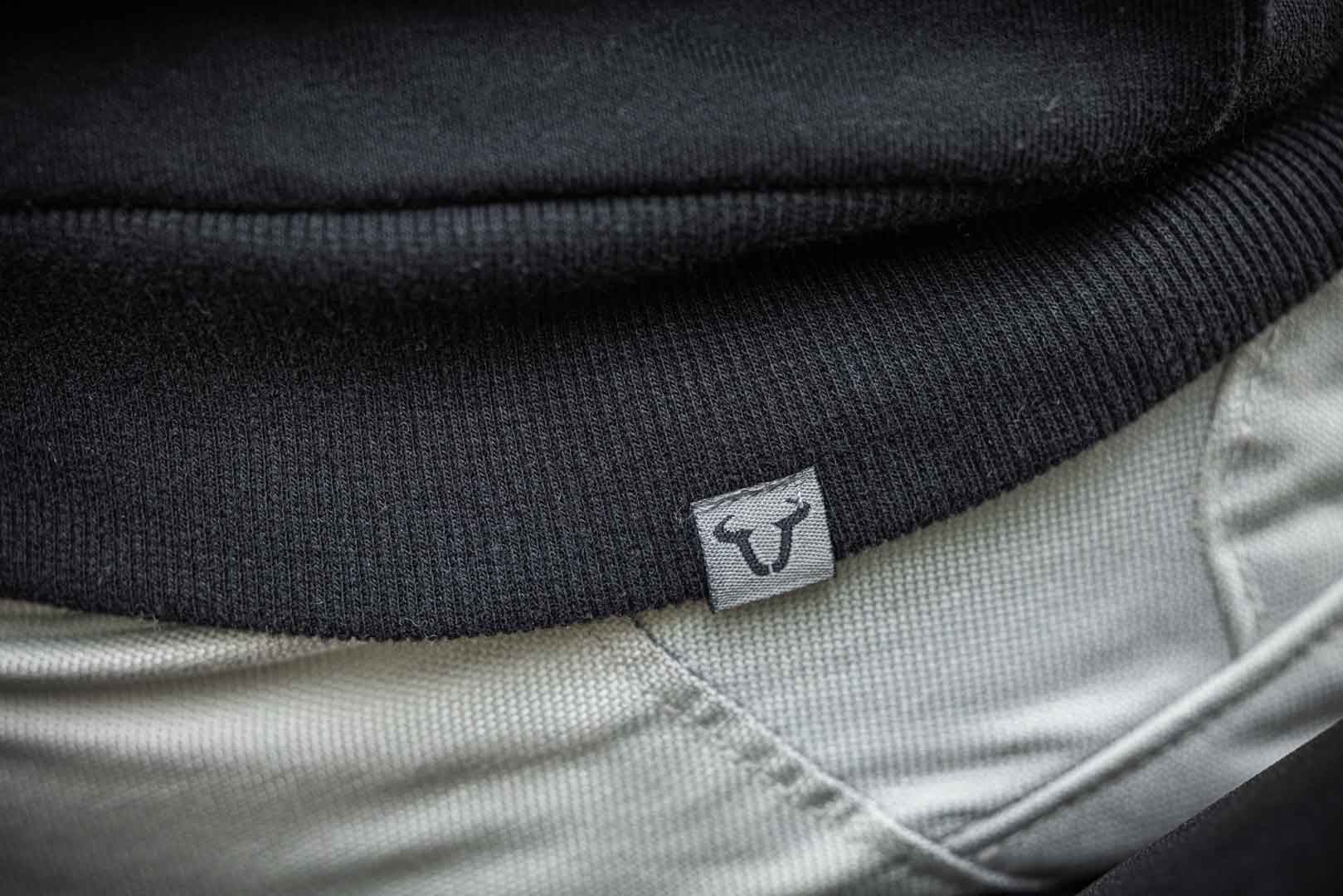 Hoodie - Black Edition Street Line. Black. Unisex. Size 3XL.