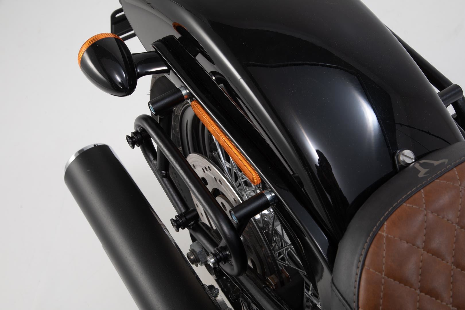 SLC side carrier right Harley Dav. Softail Str. Bob (17-),Standard (20-).