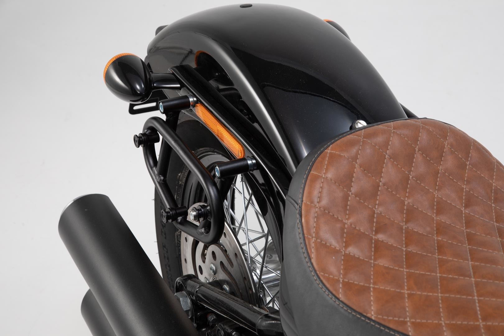 SLC side carrier right Harley Dav. Softail Str. Bob (17-),Standard (20-).