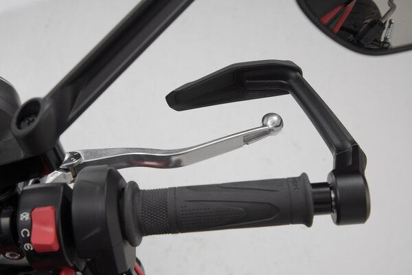 Lever guards with wind protection Black. Triumph Street Triple 765 R / S (19-).