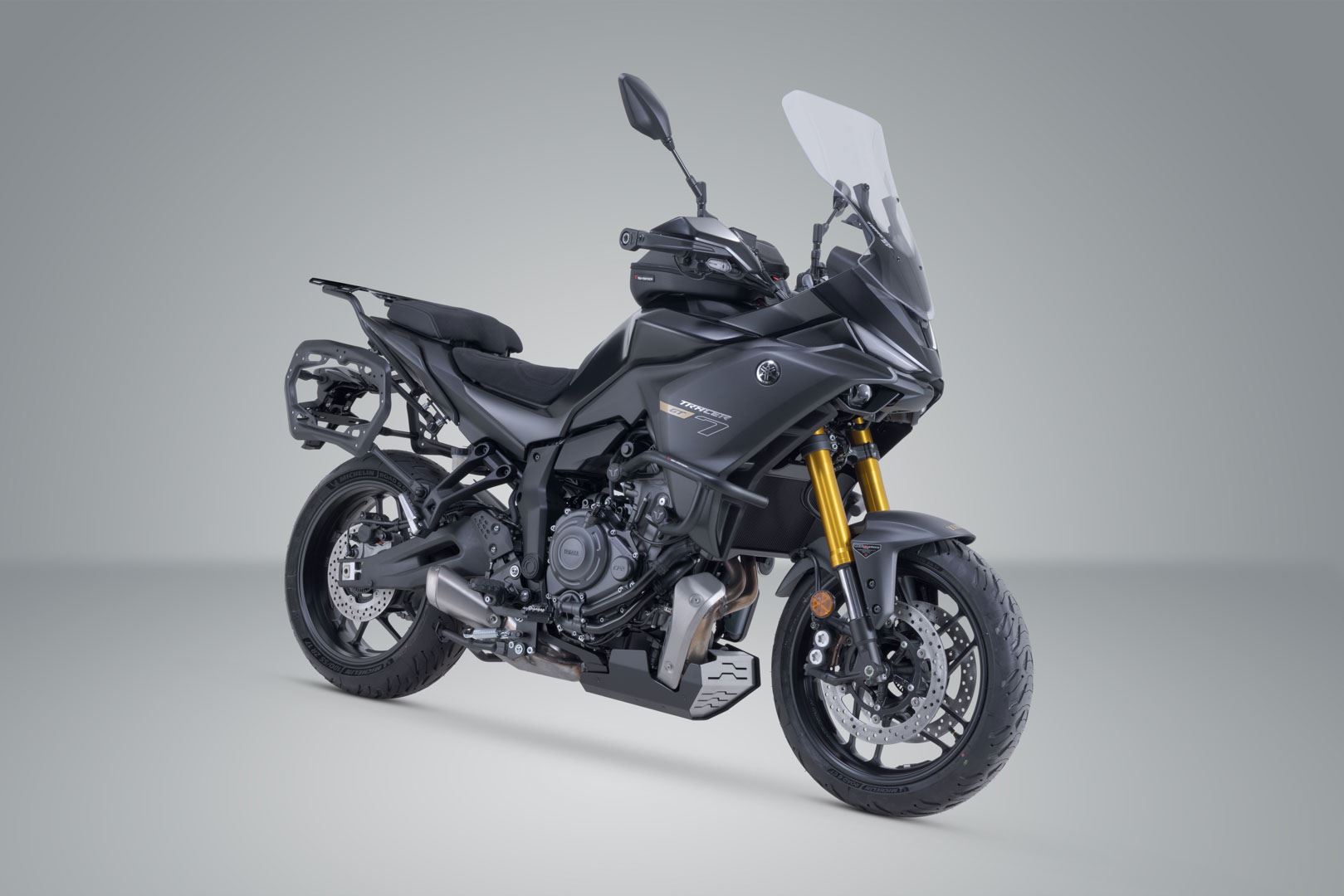 Adventure set DUSC with top case L Black. Yamaha Tracer 7 / GT (25-).