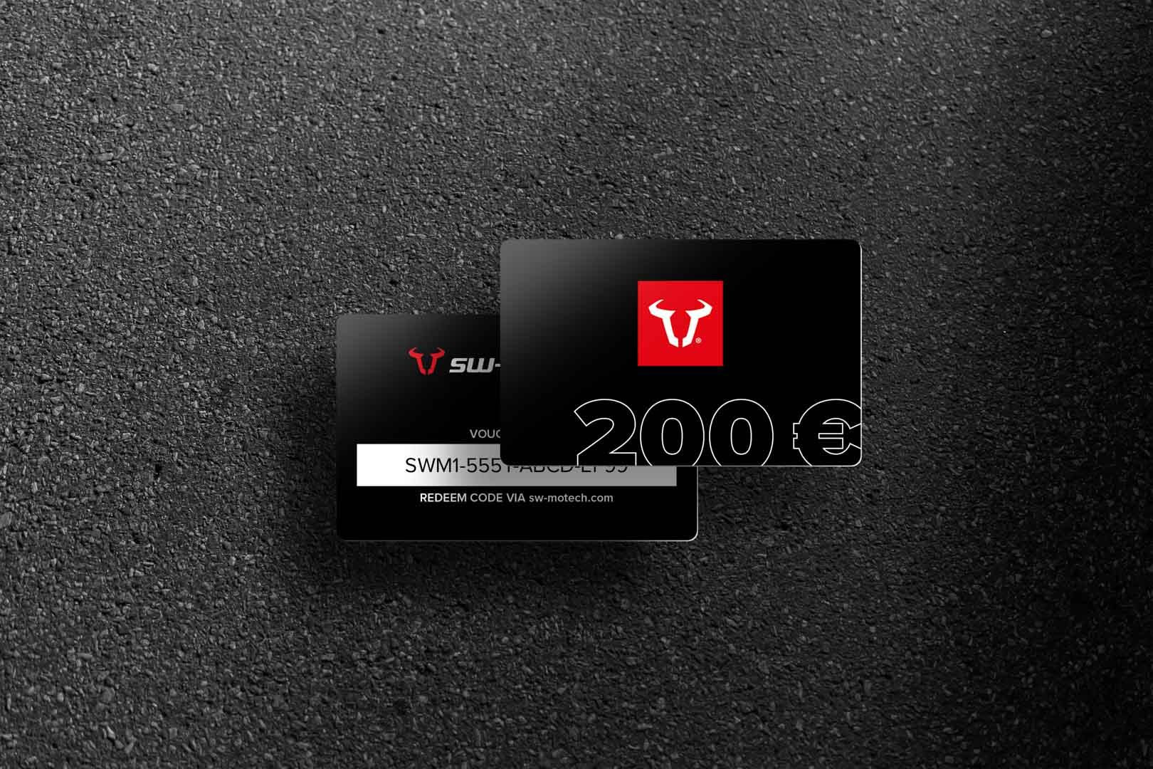 Webshop voucher 200 Euro Free gift: Scarf.