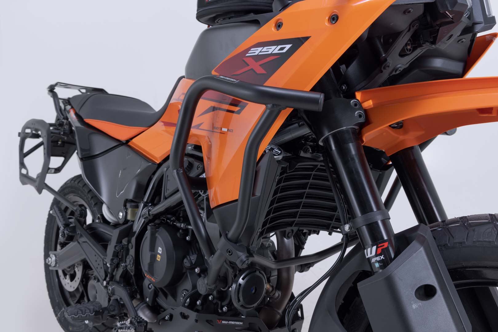 Crash bar Black. KTM 250 Adv, 390 Adv (25-).